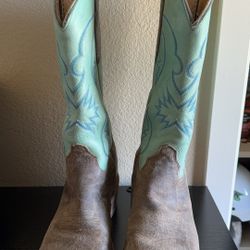 Olathe Boots