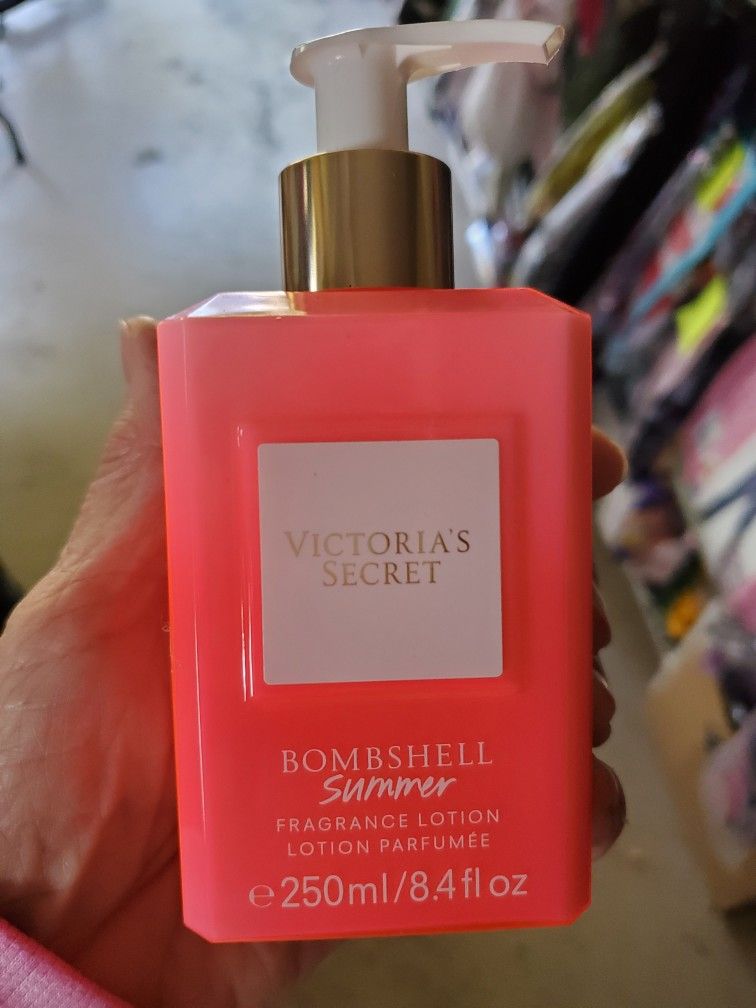 Bombshell VS Summer Lotion, New