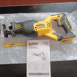 DEWALT - 20V MAX Cordless Brushless Reciprocating Saw (Tool Only)
