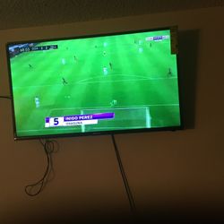 50”Hisense HDTV Open box In Excellent condition