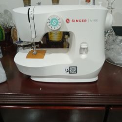 Máquina De Coser Singer 