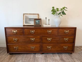Hendredon dresser