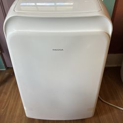 Insignia 12000 BTU/h Portable Air Conditioner 