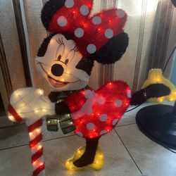 Minnie Christmas Light Up Tinsel Yard Decor 