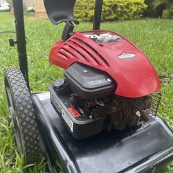 2200psi Pressure Washer 