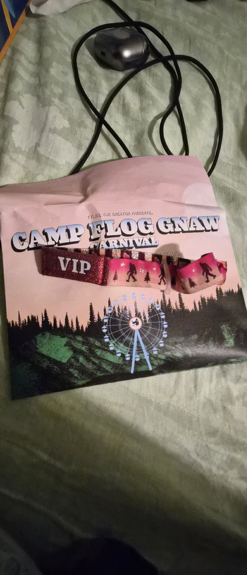 CAMP FLOG GNAW VIP PASS