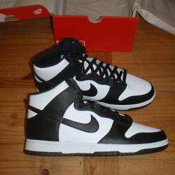 DS/Brand NEW Nike Dunk High Retro - Panda - Men's Size 12