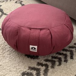 Waterglider International Store Zafu Yoga Meditation Pillow with USA Buckwheat Hull Fill, Certified Cotton (Mulberry)