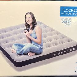 SHARPER IMAGE QUEEN SIZE AIR MATTRESS