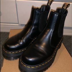 Dr Marten Leather Thick boots 👢