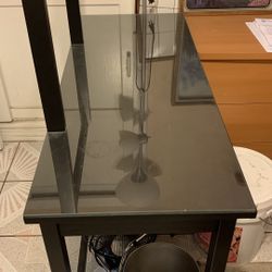 Table 43x18x29 “ Glass On 2 Draws