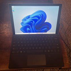 Microsoft Surface Pro 1796, 256gb, i5 2.60ghz 8gb