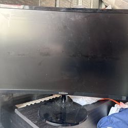 Samsung Curved Monitor 22’ 
