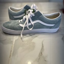 Brand New Blue Vans Water Repellent 