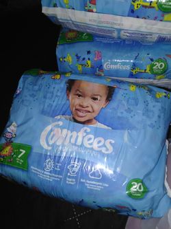 Comfees diapers size 7 (20 per pack)