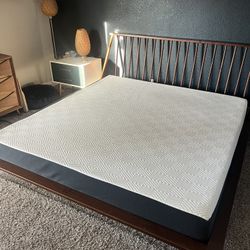 Sealy King Size Memory Foam Mattress