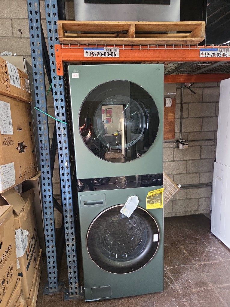 LG Tower Front Load Washer And Gas Dryer Green New