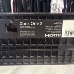 Xbox One X 1TB Console – Model 1787 – Fully Functional