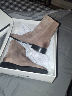 Women boots