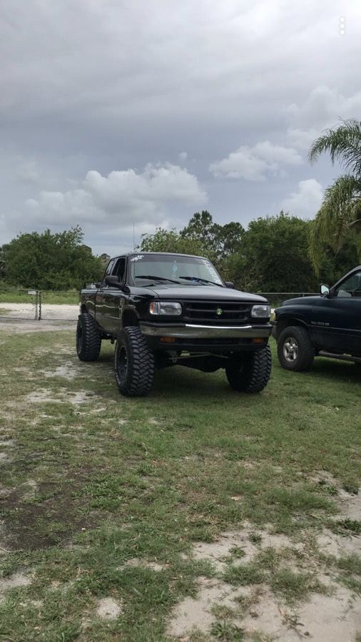 1994 B4000 Mazda Truck Lifted 4x4