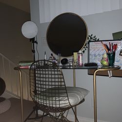 Makeup Vanity