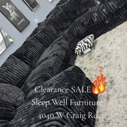 ✨️XL Sectional Sofas✨️ Furniture Queen Bedrooms, Dining Avail