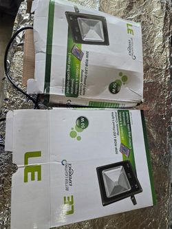 LE 50W RGB LED Flood Lights with Remote – 2 Pack