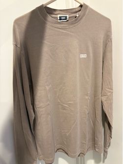 Kith long sleeve. Mens size Medium