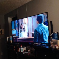 55 In Sceptre Roku Smart Tv