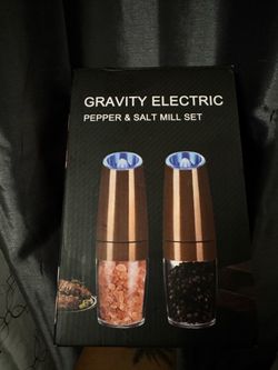 Gravity Electric Pepper & Salt Mill Set
