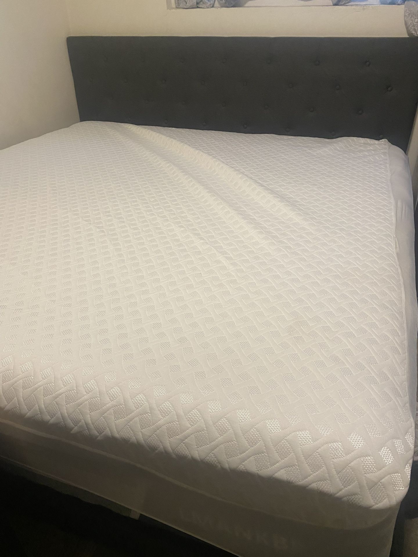 King Size Bed And Bed Frame  