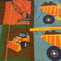 Full Sized Bedding Set