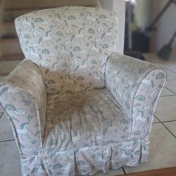 toddler arm chair