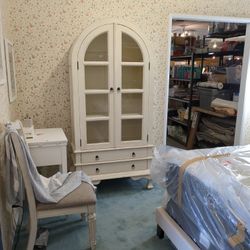 Country Glass Cabinet