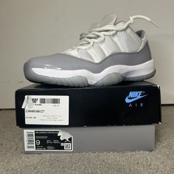 VNDS JORDAN 11 LOW CEMENT GREY SIZE 9