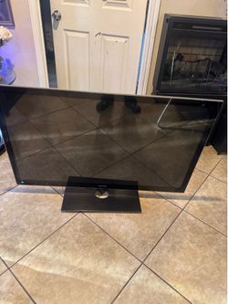 Toshiba 40” Smart TV – Full HD 1080p w/ HDMI (40L3400U)