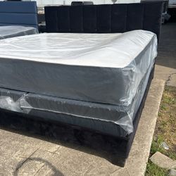 NEW KING SIZE BED WITH MATTRESS AND BOXSPRING INCLUDING FREE DELIVERY- BEDROOM FURNITURE SECTIONAL SOFA AND MORE 