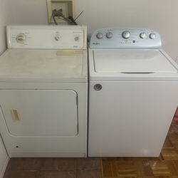 Washer and Gas Dryer Working Set 