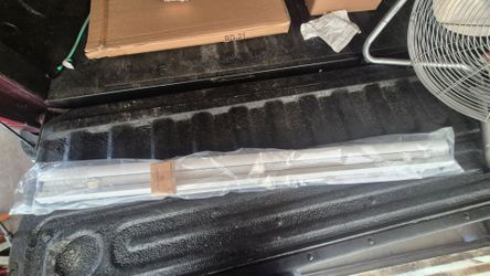Cordless Mini-Blind