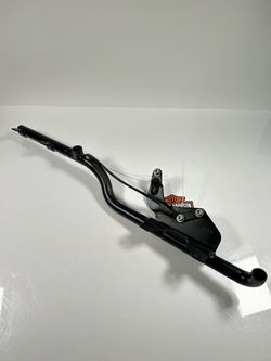 2004–2013 Harley-Davidson Sportster XL883 XL1200 OEM Exhaust Muffler Support Bracket 64855-04.BEST OFFER WELCOME. SM9KNT0512