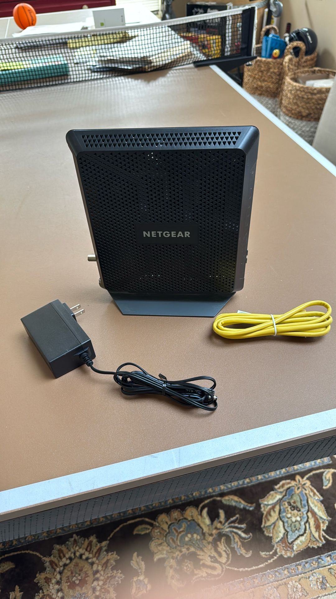 NETGEAR AC1900 C7000v2 WiFi Cable Modem Router Combo