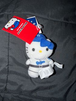 2026 Hello Kitty FOCO Los Angeles Dodgers MLB Plush Figure keychain/bag clip
