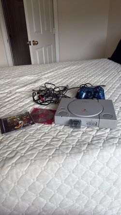 Ps1 crash bandicoot bundle with a control