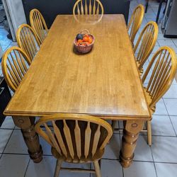 Oak Table