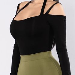 Fashion Nova Sexy Caged Neck Bodysuit Size M - Excellent Preloved Condition 