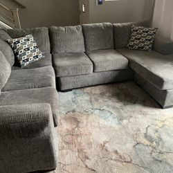 Modern Gray Sectional Couch - Great Condition!