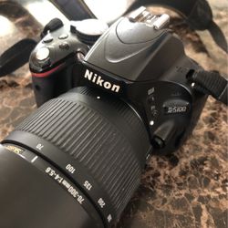 Nikon D5100