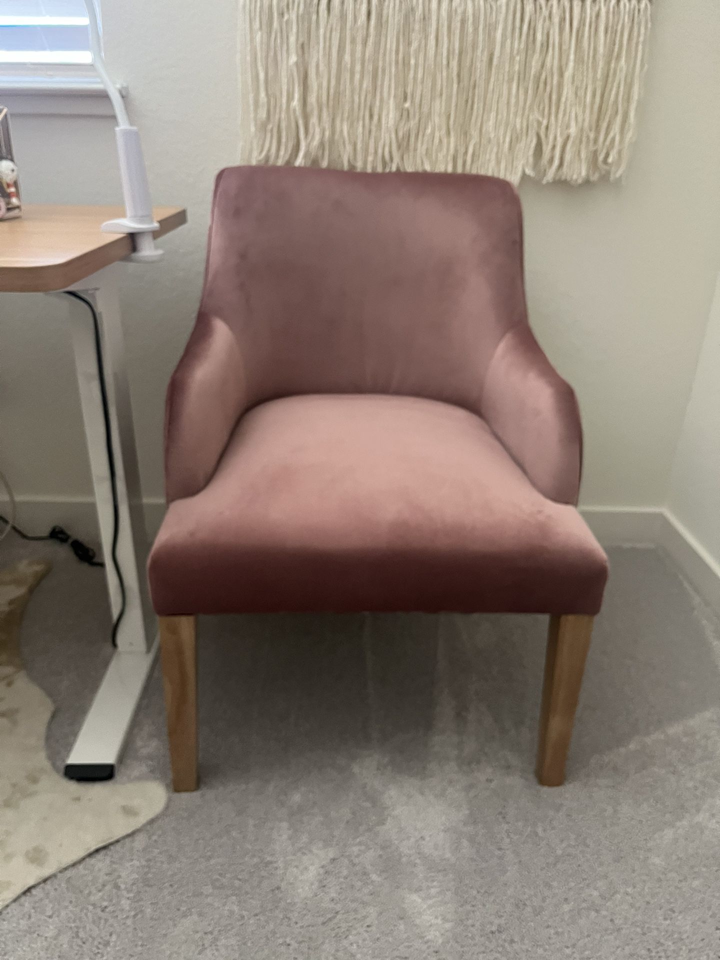 Dusty Pink Velvet Accent Chair