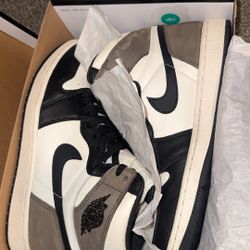 Jordan 1 High Mocha 