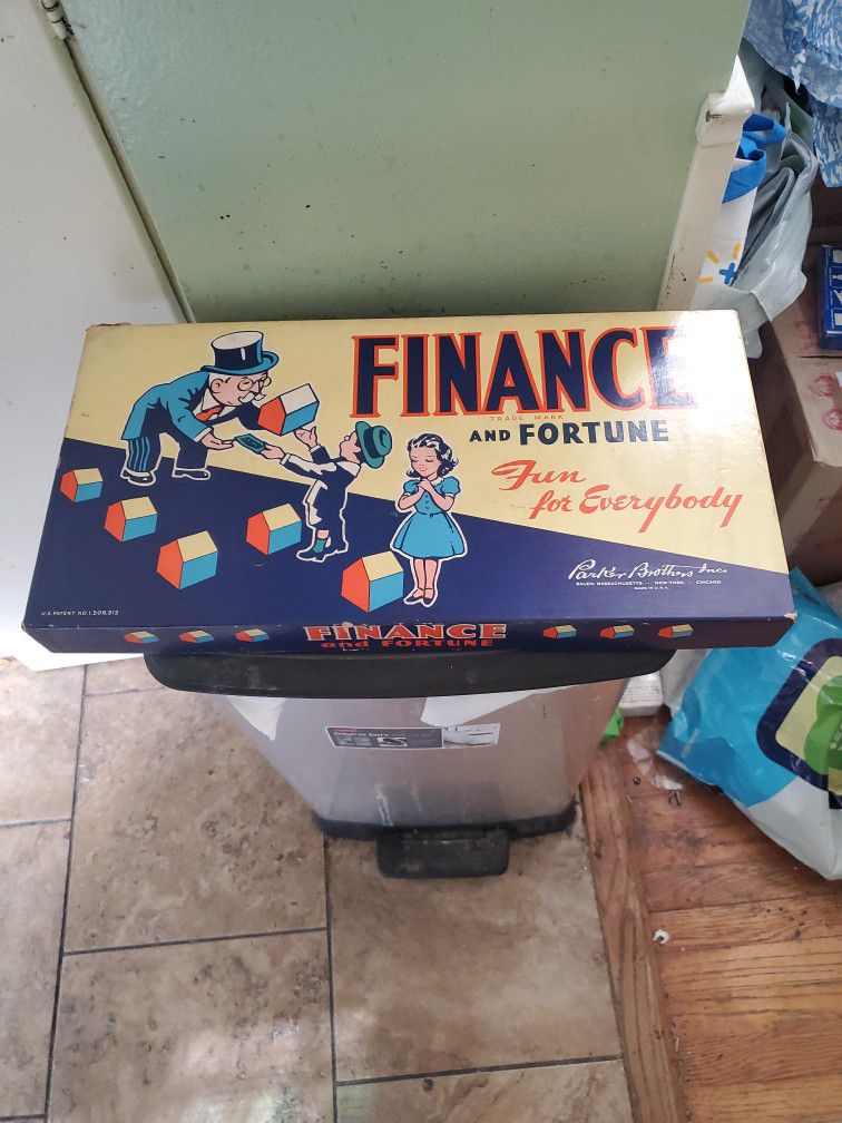 Vintage 1936 Parker Brothers Finance and Fortune Board Game